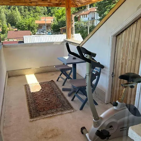 Spacious Mountain House Near Plovdiv, Forest Views 別荘 *