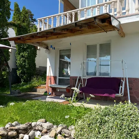 別荘 Spacious Mountain House Near Plovdiv, Forest Views Boykovo